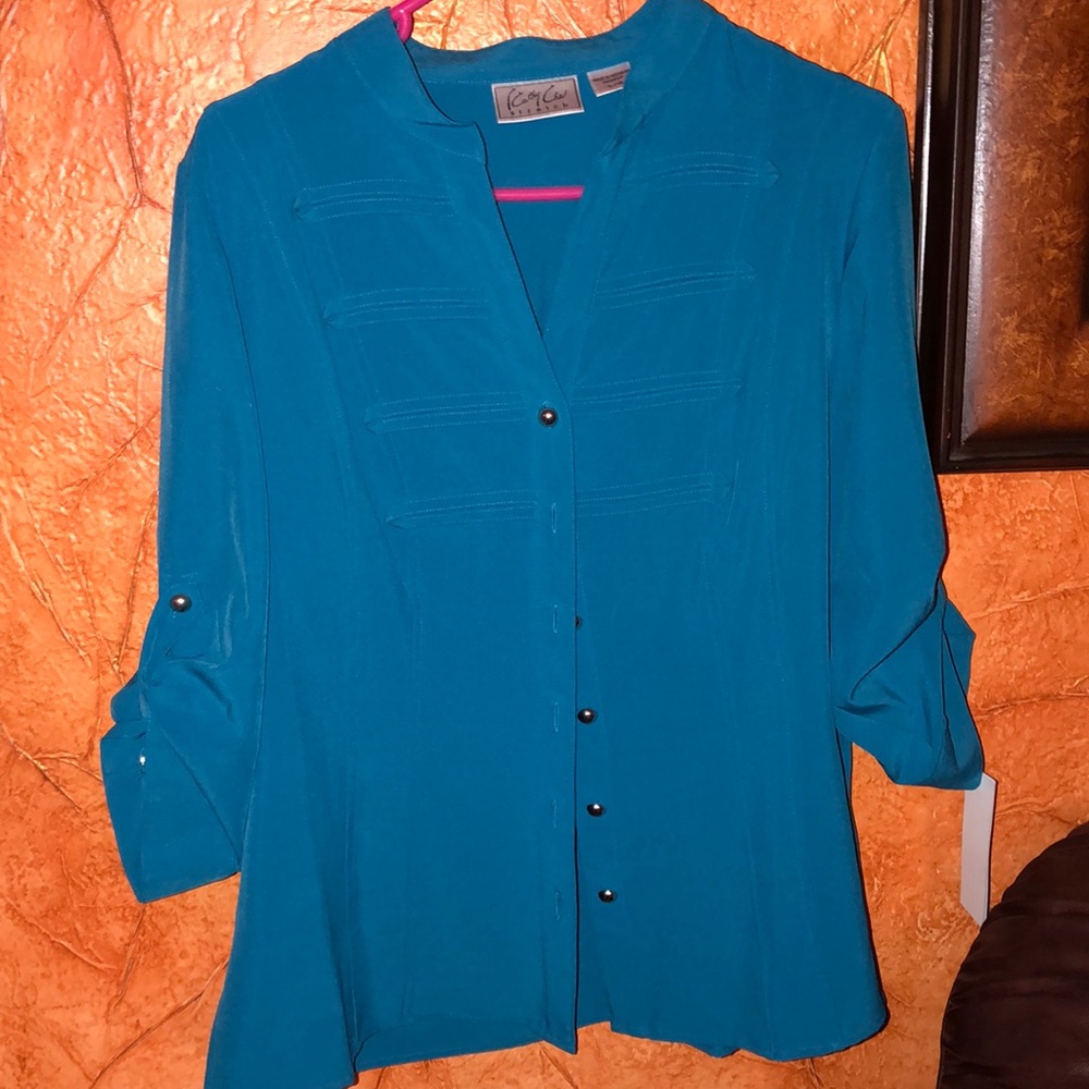 Light green blouses